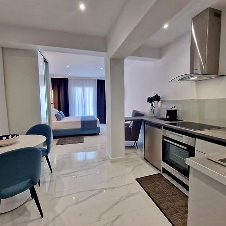 Kassiopi Piazza Suites Kültér fotó